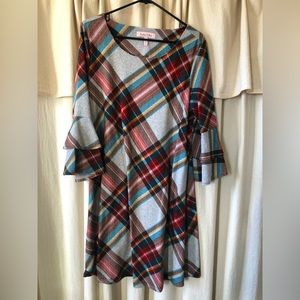 Plaid bell sleeve dress